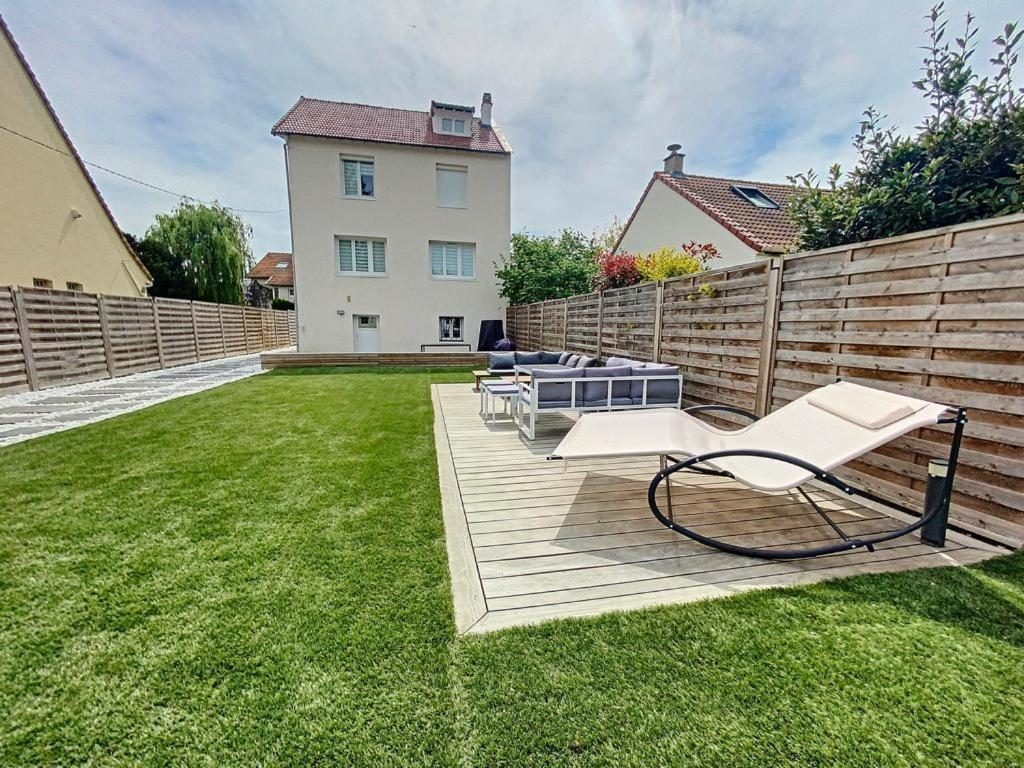 Spa Jungle Le Mesnil-Saint-Denis Eksteriør billede