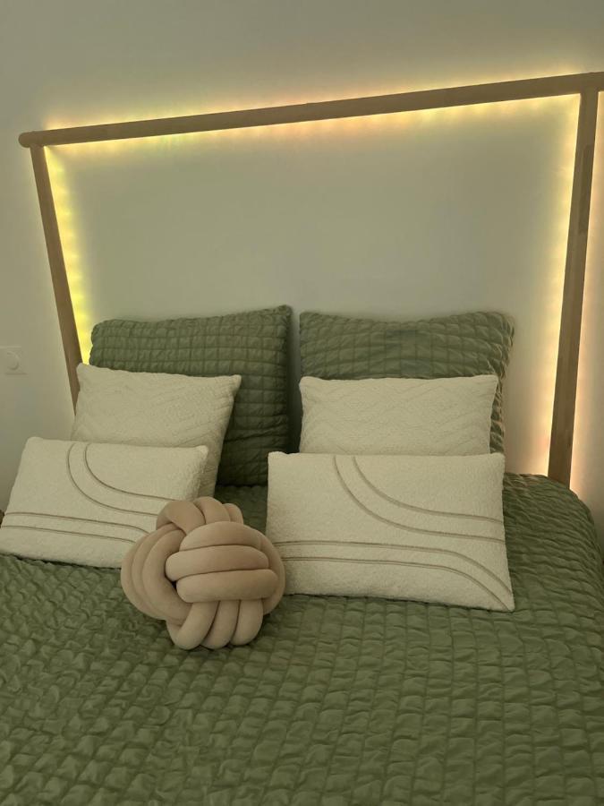 Spa Jungle Le Mesnil-Saint-Denis Eksteriør billede